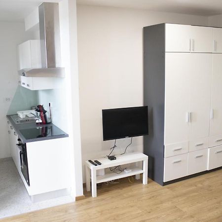 City Center Apartment Koper Exteriör bild